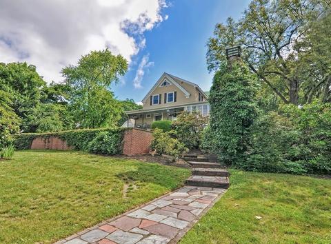 105 Hillside Rd, Franklin, MA 02038 photo 2