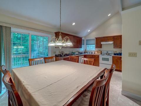 135 Main St, Douglas, MA 01516 photo 6