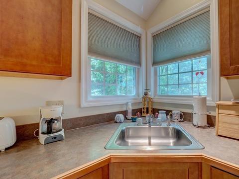 135 Main St, Douglas, MA 01516 photo 4