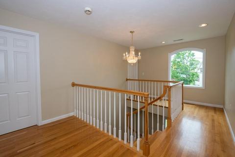 8 Wayside Dr, Danvers, MA 01923 photo 16