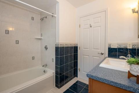 8 Wayside Dr, Danvers, MA 01923 photo 19