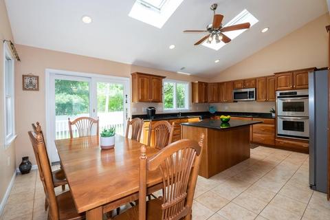 8 Wayside Dr, Danvers, MA 01923 photo 8
