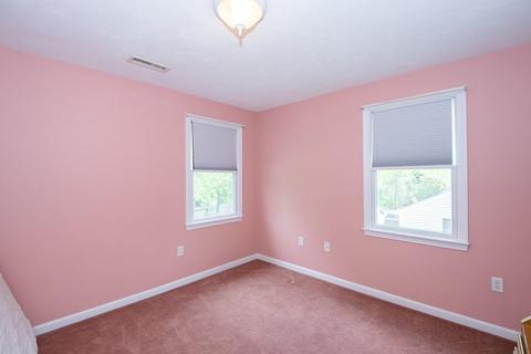 8 Wayside Dr, Danvers, MA 01923 photo 17