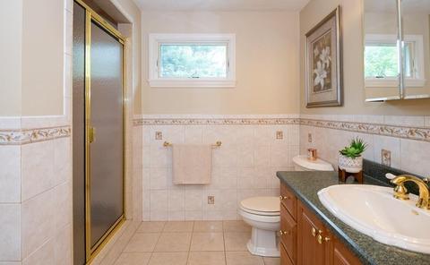8 Wayside Dr, Danvers, MA 01923 photo 20