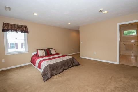 8 Wayside Dr, Danvers, MA 01923 photo 21