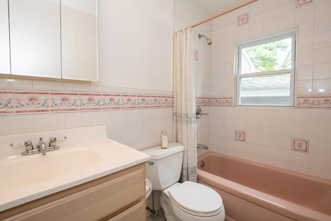 8 Wayside Dr, Danvers, MA 01923 photo 15