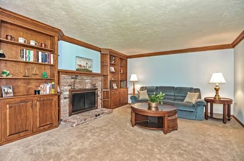 9 Sadler Rd, Upton, MA 01568 photo 11