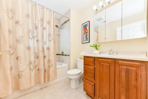 7 Maple St, Milton, MA 02186 photo 17