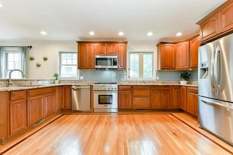7 Maple St, Milton, MA 02186 photo 6