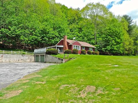 323 Main Rd, Colrain, MA 01340 photo 2