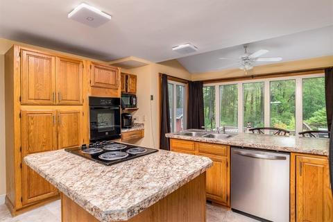 2413 Greenwich Rd, Hardwick, MA 01037 photo 8