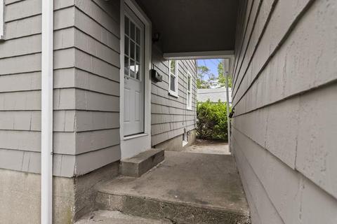 6 Edwin St, Randolph, MA 02368 photo 18