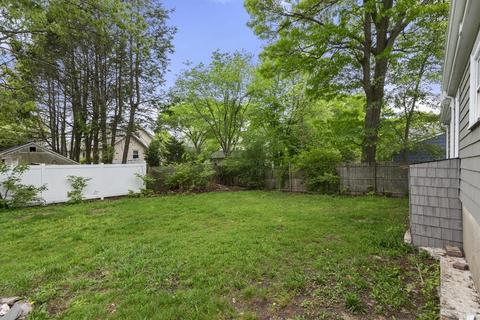 6 Edwin St, Randolph, MA 02368 photo 22