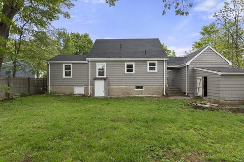 6 Edwin St, Randolph, MA 02368 photo 17
