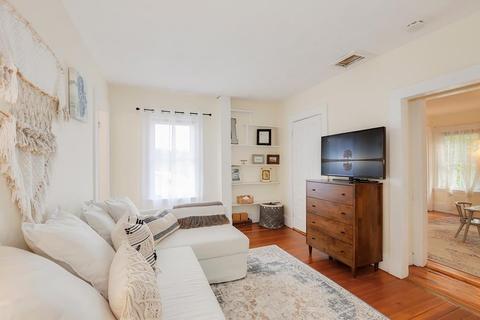 9 Gerry St, Marblehead, MA 01945 photo 10