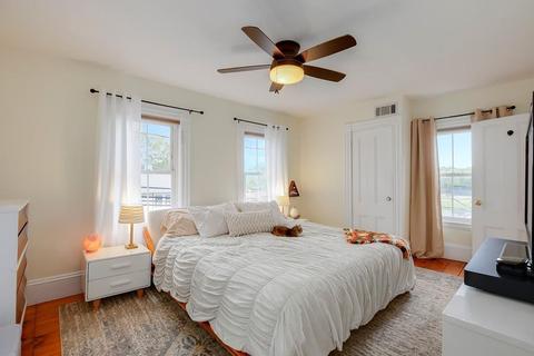 9 Gerry St, Marblehead, MA 01945 photo 12