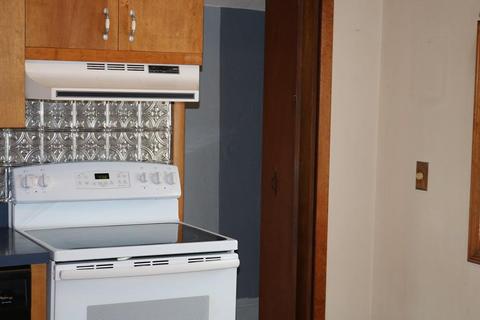 162 El Paso St, Springfield, MA 01104 photo 6