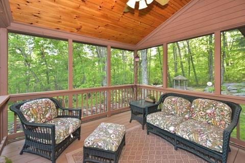 165 East St, Upton, MA 01568 photo 15