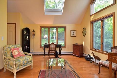 165 East St, Upton, MA 01568 photo 6