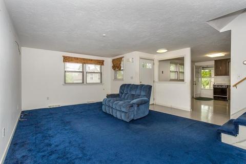 32 Rockefeller St, Randolph, MA 02368 photo 3