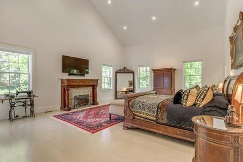 7 Ware St, Weston, MA 02493 photo 17