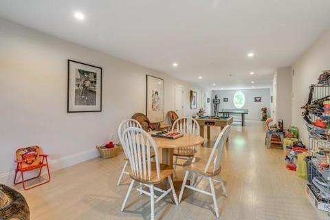7 Ware St, Weston, MA 02493 photo 32