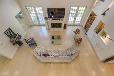 7 Ware St, Weston, MA 02493 photo 11