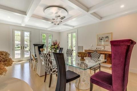 7 Ware St, Weston, MA 02493 photo 16
