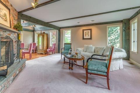 18 West St, Danvers, MA 01923 photo 8