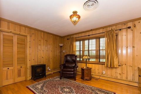 129 Glen Rd, Woonsocket, RI 02895 photo 17