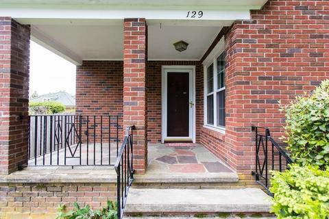 129 Glen Rd, Woonsocket, RI 02895 photo 3