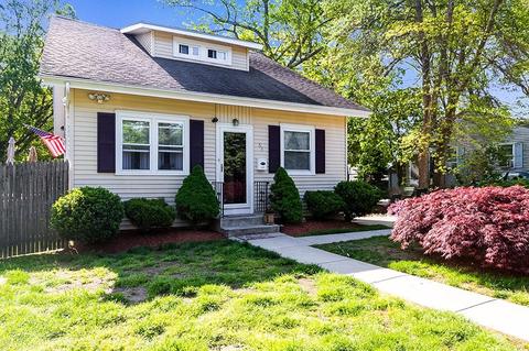 51 Small St, Fall River, MA 02720 photo 2