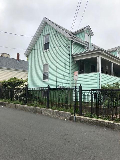 13 Staten St, Gloucester, MA 01930 photo 3