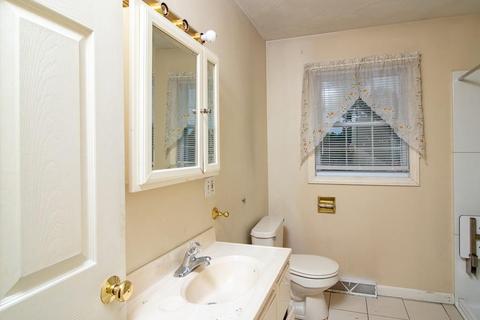 56 Terrace St, Fall River, MA 02721 photo 16