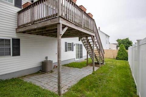 56 Terrace St, Fall River, MA 02721 photo 4
