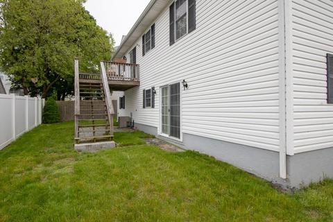 56 Terrace St, Fall River, MA 02721 photo 5