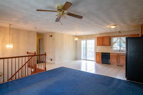 56 Terrace St, Fall River, MA 02721 photo 10