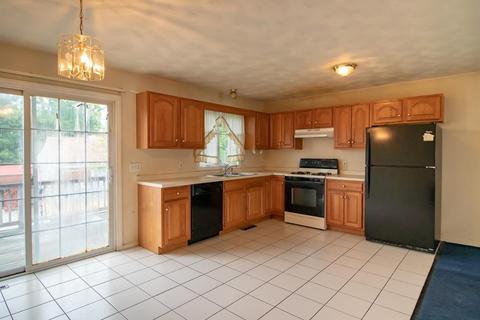 56 Terrace St, Fall River, MA 02721 photo 14