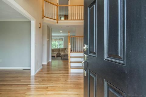 29 Colicum Dr, Charlton, MA 01507 photo 12