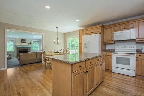 29 Colicum Dr, Charlton, MA 01507 photo 7
