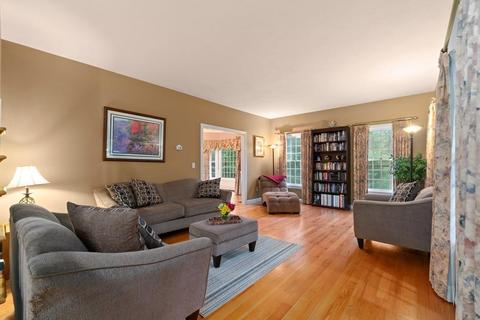 12 Brousseau Dr, Upton, MA 01568 photo 6