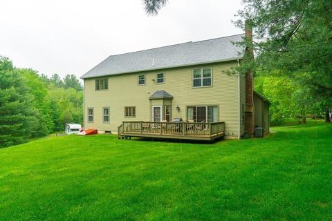 12 Brousseau Dr, Upton, MA 01568 photo 27