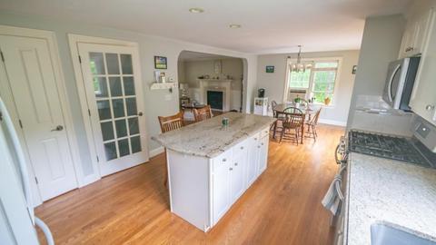 7 Webquish Ln, Mashpee, MA 02649 photo 6
