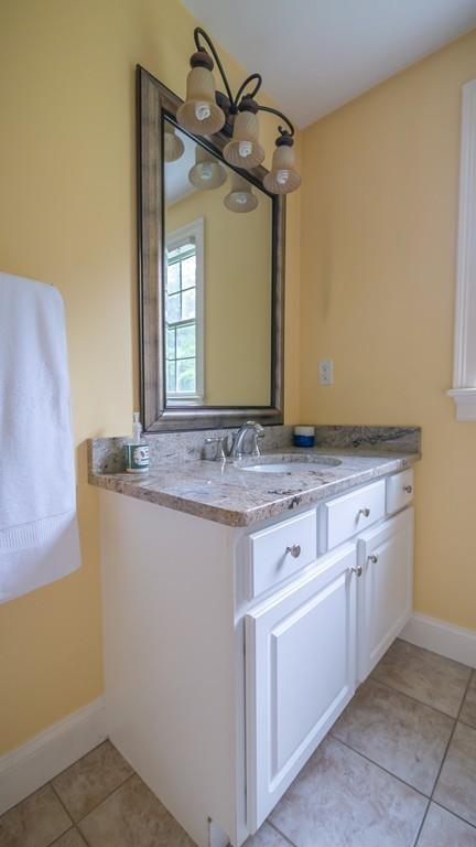 7 Webquish Ln, Mashpee, MA 02649 photo 22