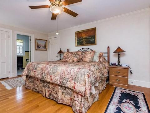 1663 Washington, Newton, MA 02465 photo 17