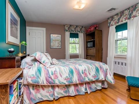 1663 Washington, Newton, MA 02465 photo 19