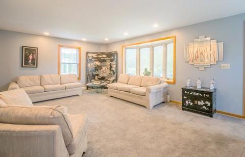 105 Maple St, Easthampton, MA 01027 photo 9