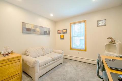 105 Maple St, Easthampton, MA 01027 photo 19