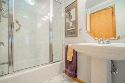 105 Maple St, Easthampton, MA 01027 photo 11