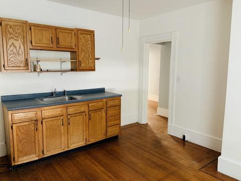 47 Merwin St, Springfield, MA 01107 photo 23